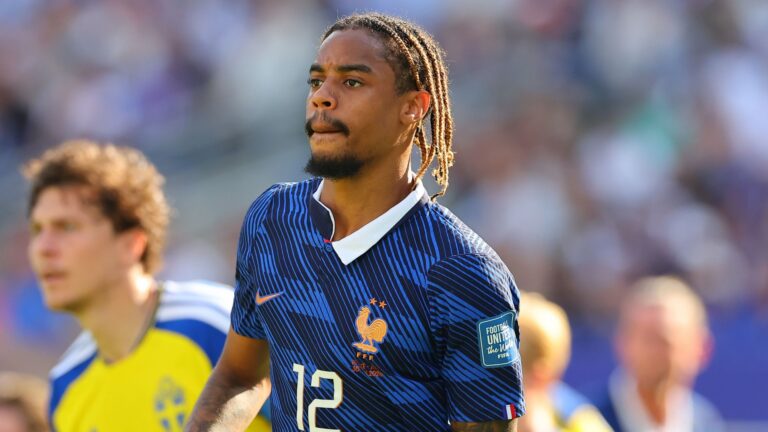 Liverpool set to open talks with PSG over Barcola signing
