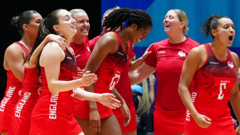 England fight back to reach netball semi-finals at Commonwealth Games