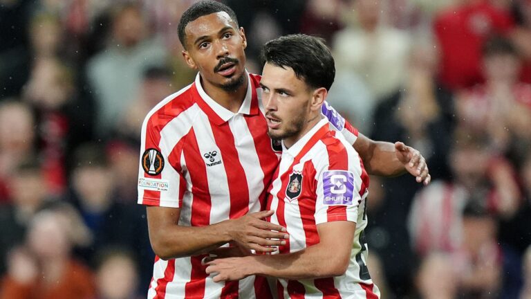 Sunderland begin European adventure with AZ Alkmaar win