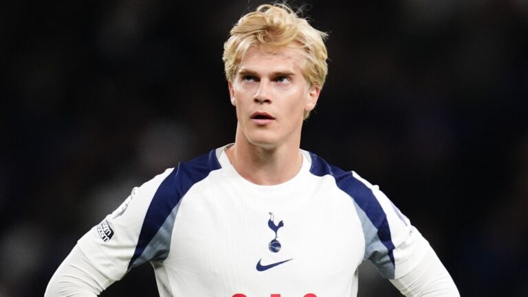 Bergvall starts for Spurs vs Sydney FC despite wanting exit LIVE!