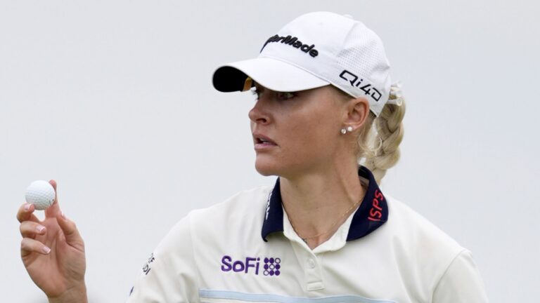 AIG Women’s Open LIVE! Ryu closes on Noh as Hull, Woad slip back early