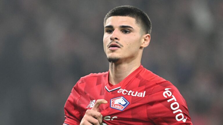 Newcastle closing in on deal to sign Lille’s Fernandez-Pardo
