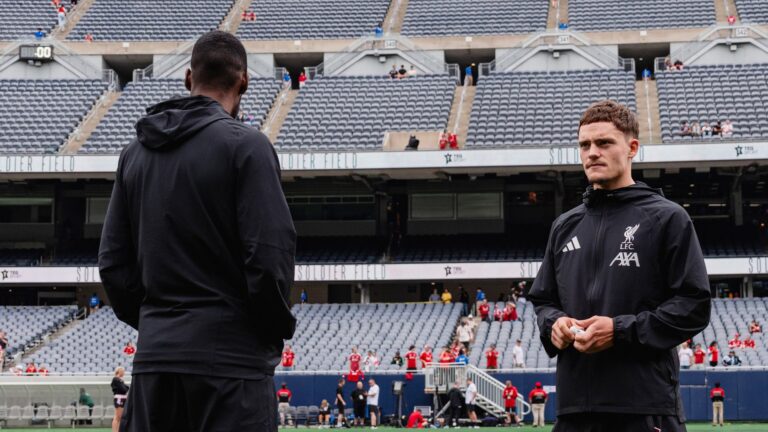 Isak and Wirtz start for Liverpool vs Leeds LIVE!