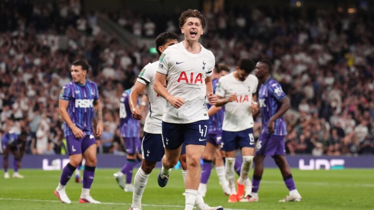 Quickfire double sees Spurs ahead vs Charlton LIVE!