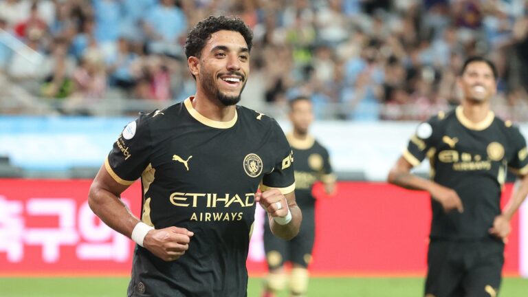 Tottenham sign Marmoush on loan with obligation to buy