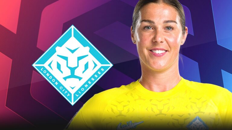 ‘It’s like the first day of school’ – Earps on being part of LCL’s new superstar squad