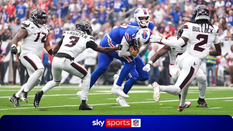 ‘Josh Allen doing Josh Allen things!’ – Bills QB with stunning 21-yard TD