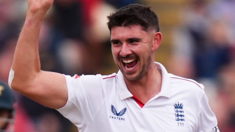 Tongue tears through sorry Pakistan as England earn lead on day one