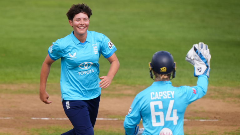 Ireland four down as England look to clinch ODI series LIVE!