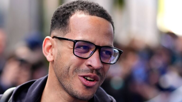Rosenior goads Strasbourg fans after Paris FC win