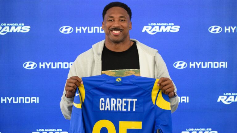 Rams star Garrett to undergo surgery and miss at least four weeks