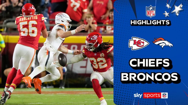 Mahomes back in business as Chiefs brush past Broncos