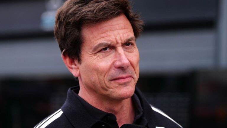 Wolff fumes at ‘couch warriors’ questioning Mercedes’ treatment of Russell