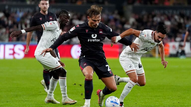 Swansea miss chance to go three points clear with Wrexham draw